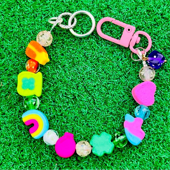 Lucky Charms Custom Bracelet 8.00 Hoop & Clasp Kandi Bling Charm - Picture 1 of 4